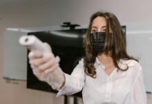 check contact flow status